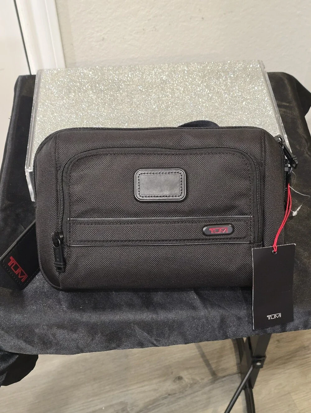 Tumi East West Sling Bag- Black